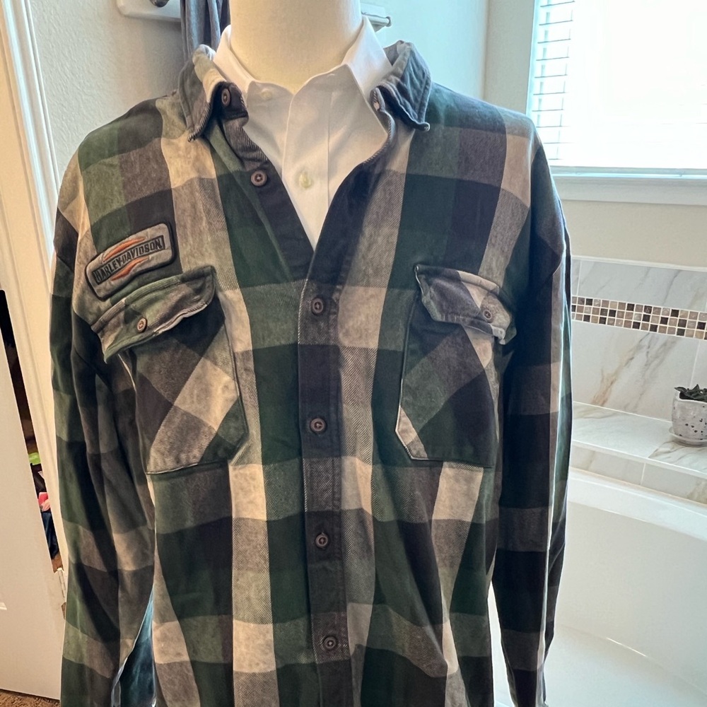 COPY - Harley Davidson Heavy duty flannel shirt.